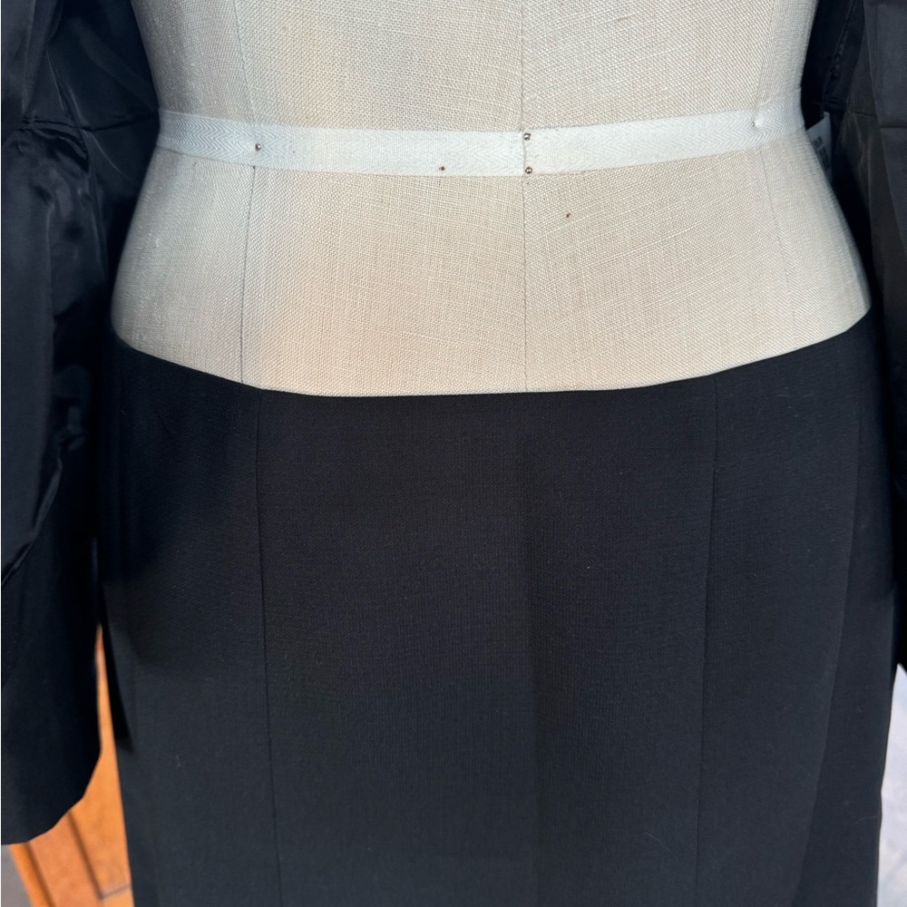 Calvin Klein suit - Picture 4 of 6